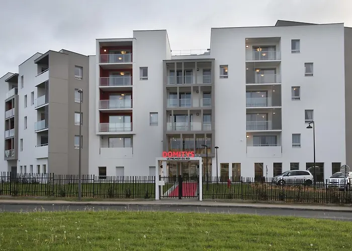 Aparthotel Domitys Le Palmier Du Roi Pau